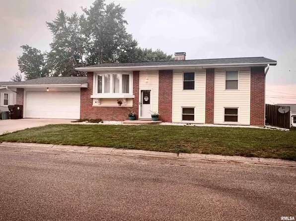 616 Coronado St, South Jacksonville, IL 62650