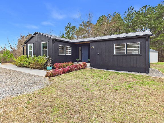 4th image of 451 County Road 29