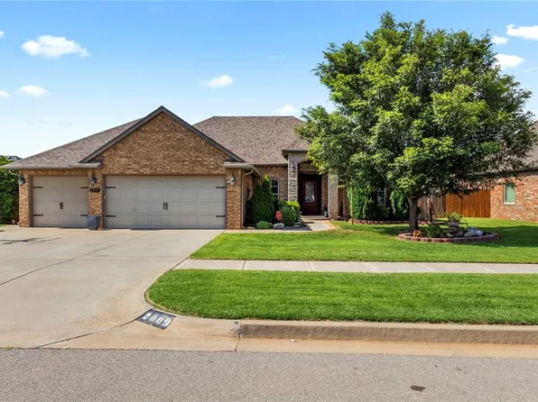 2009 Stratta Dr, Weatherford, OK 73096