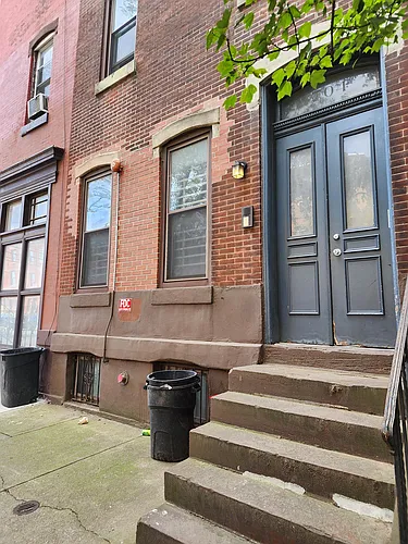 1704 W Diamond St #2F Photo 1