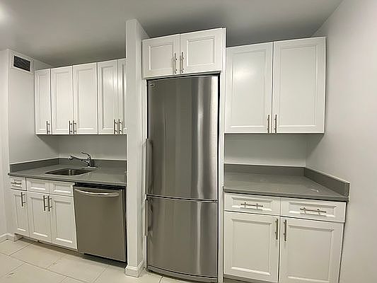 1st image of 305 E 86th St APT 8CW