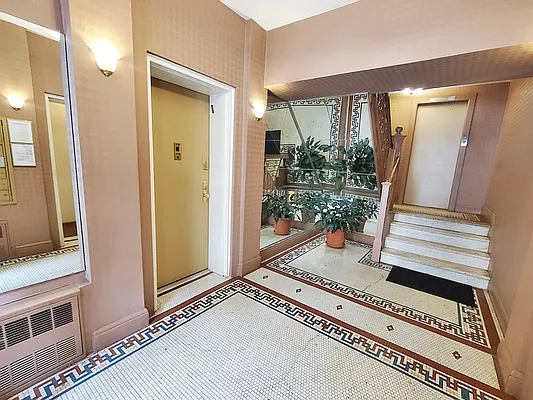 Rented by Rachel Realty | media 17