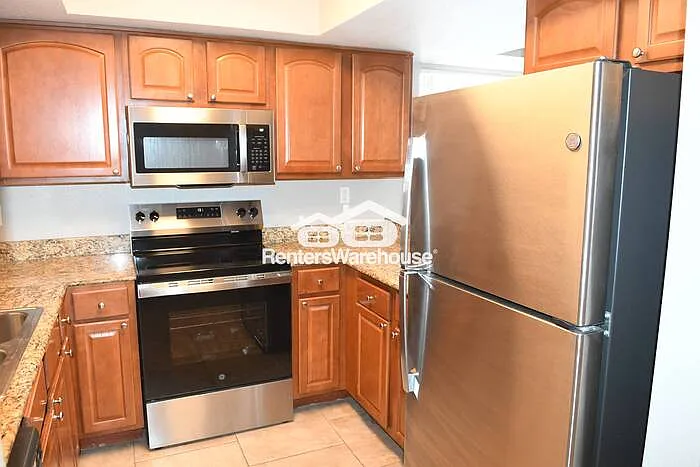 3420 W Danbury Dr #C107 — Photo 7