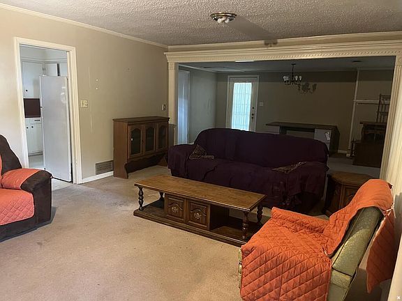 2nd image of 1603 Josephine St