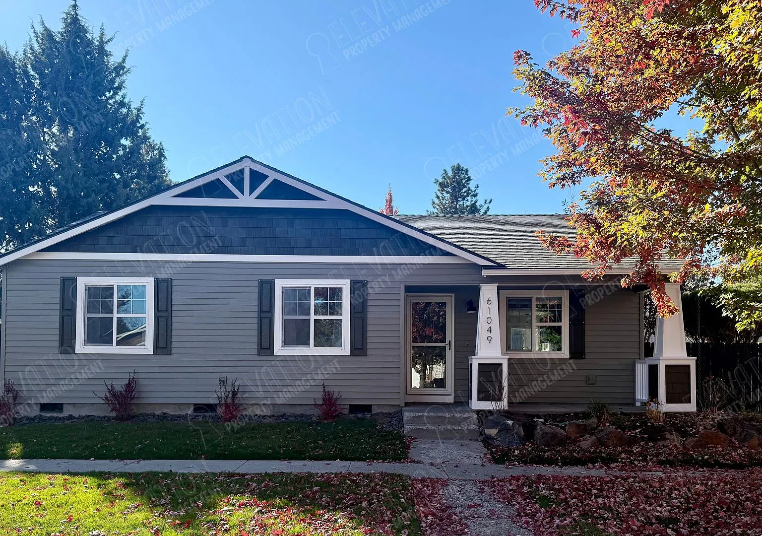 Single Level 3 BR Charmer in SE Bend with Fully Fenced Yard — Photo 1