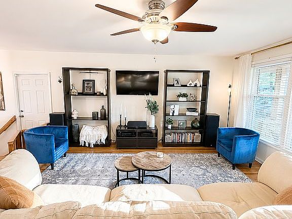 4th image of 8532 Talma Ct