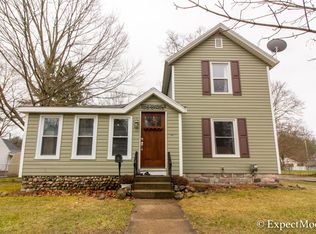 212 W Marshall St, Hastings, MI