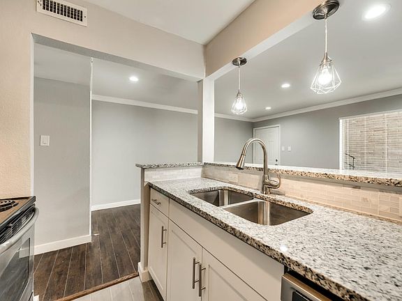 2nd image of 4330 Bowser Ave APT 108