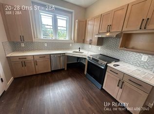 20-28 Otis St #28A, Manchester, CT 06040