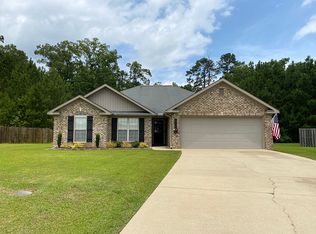 5220 Blackstone Ln, Northport, AL 35473