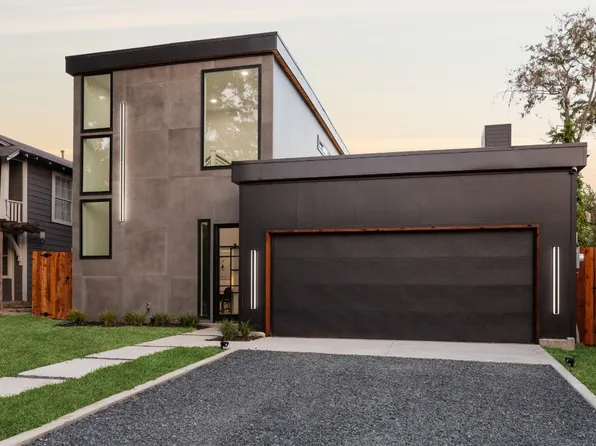 8806 Daytonia Ave, Dallas, TX 75218