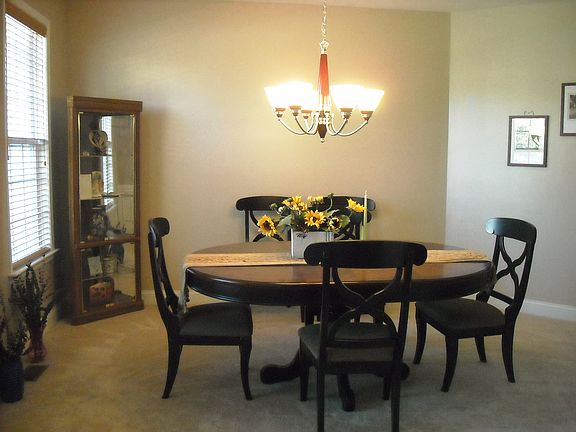 3rd image of 211 Snow Goose Dr