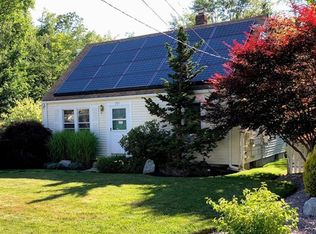 705 Grove St, Worcester, MA 01605
