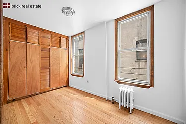 Rented by Brick Real Estate