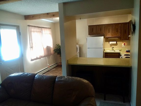 3rd image of 10765 Ute Pass Ave #3