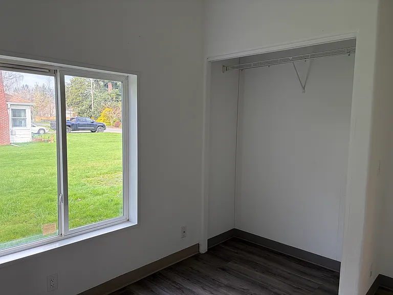 370 NE South Shore Rd — Photo 15