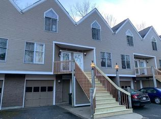 83 N Whitney St APT 6, Amherst, MA 01002