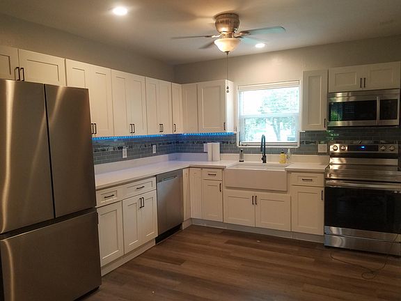New Kitchen and all new appliances