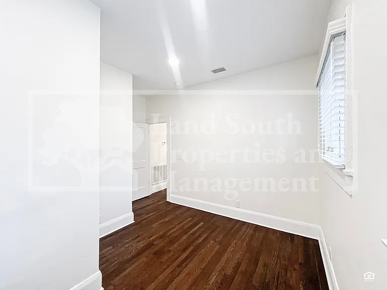 730 Park Hill Ave — Photo 14