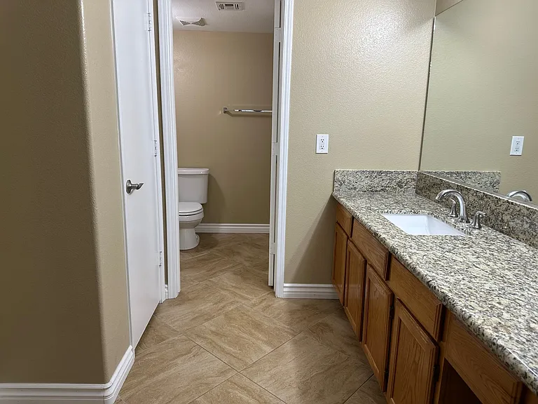 7255 W Sunset Rd #G — Photo 13