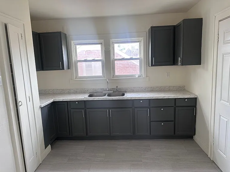 11318 Cheyenne St — Photo 6