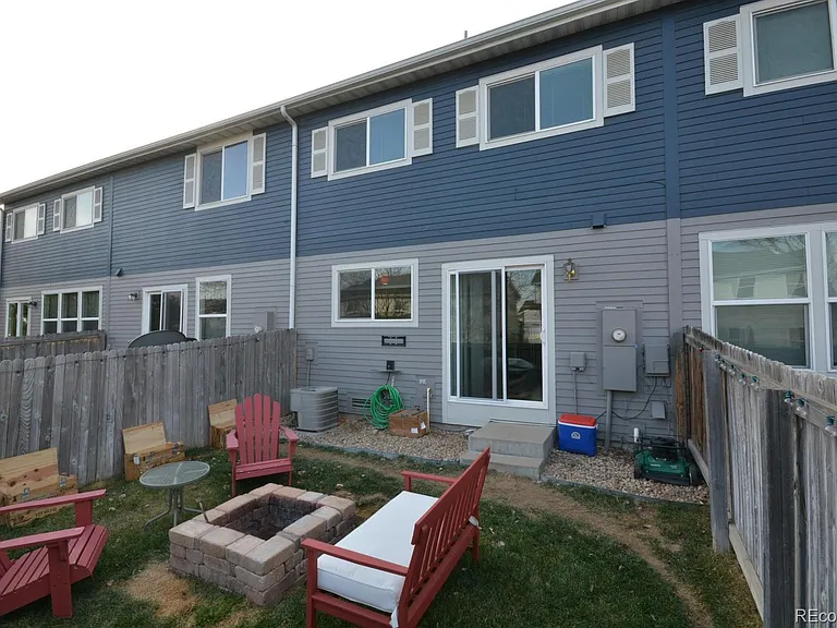 11012 Claude Ct — Photo 17