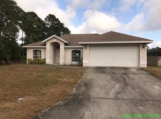 479 Tropicaire Ave SW, Palm Bay, FL 32908