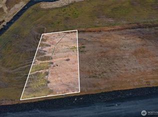 15 Bradford St, Raymond, WA 98577