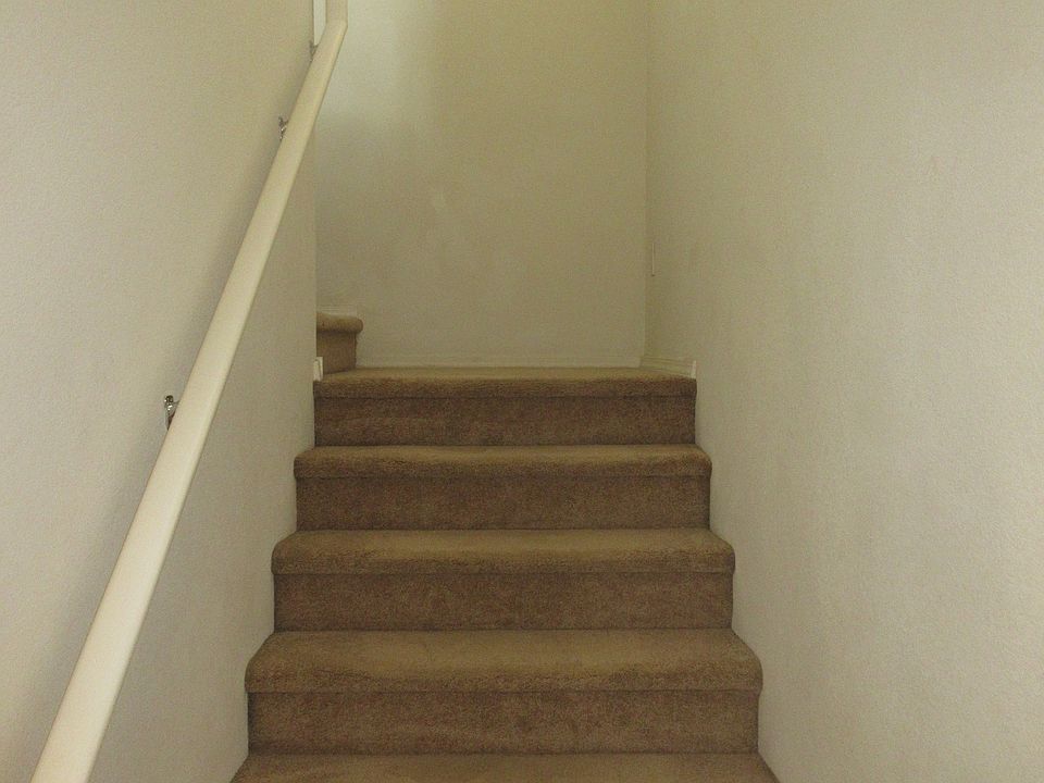 03-MENA601-2106-Stairway_05082025