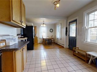 55 Chestnut Hill Ave, Cranston, RI 02920