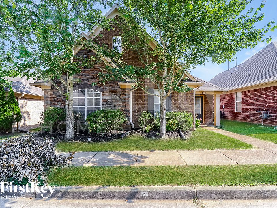 1st image of 10197 Evening Hill Dr