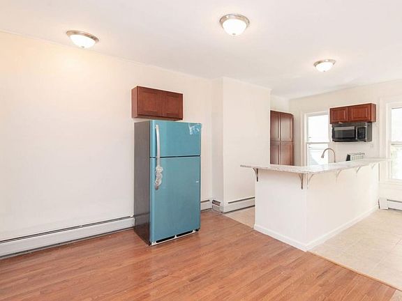 4th image of 87 Lexington Ave Floor 3