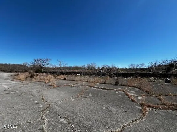 Elk Ave, Elizabethton, TN 37643