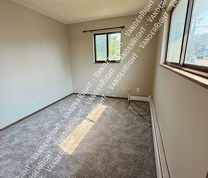 115 N Kimball St #12 — Photo 12