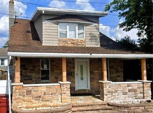 739 5th St, Whitehall, PA 18052