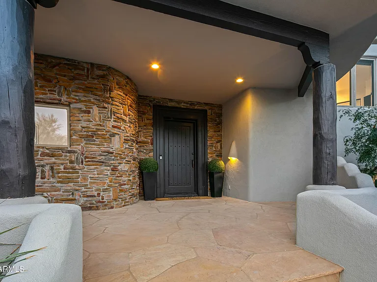 10029 E Calle De Las Brisas — Photo 8