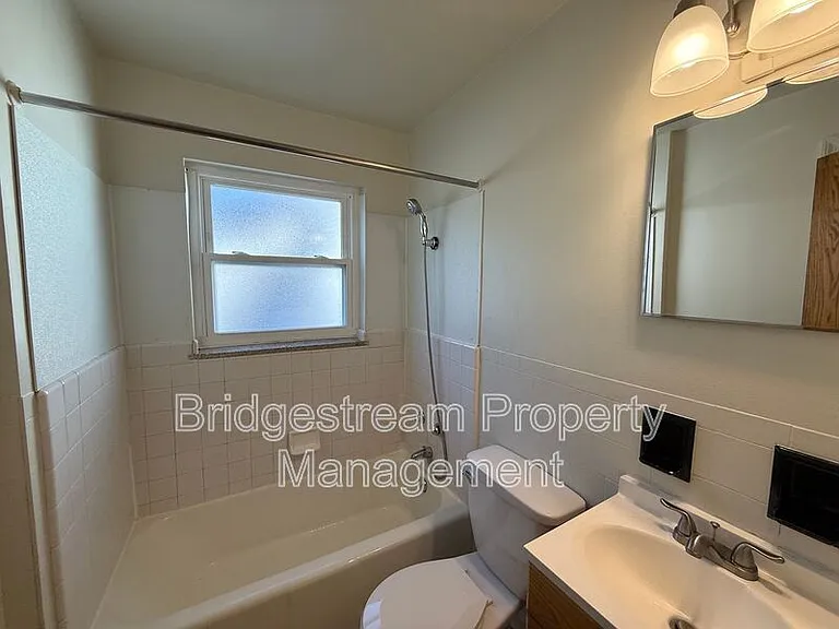 68 Knecht Dr #3 — Photo 8