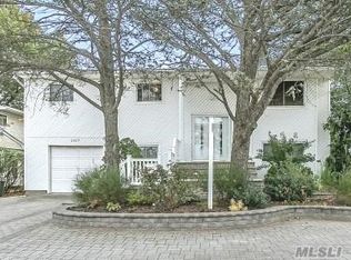 2869 Bellmore Ave, Bellmore, NY 11710