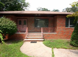 120 W 3rd St, Howell, NJ 07731