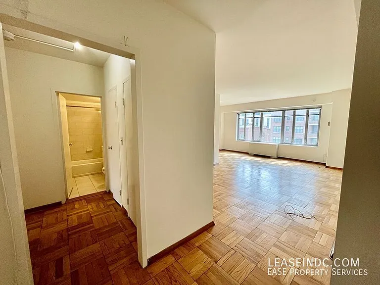 1711 Massachusetts Ave NW #434 — Photo 3