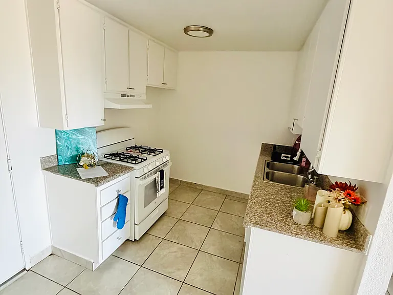 14000 Foothill Blvd #103 — Photo 6