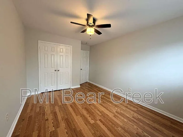 6407 Waldron Dr #B — Photo 20