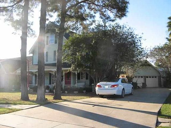 2nd image of 2230 Oak S