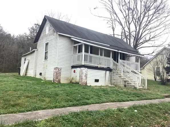 1034 Factory St, Dalton, GA 30720