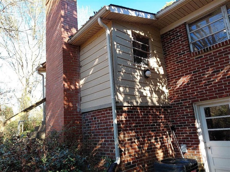 1st image of 3026 Marietta Hwy