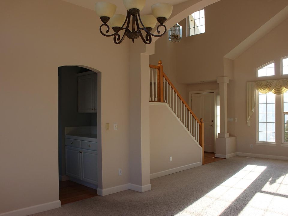 Living room (1F)