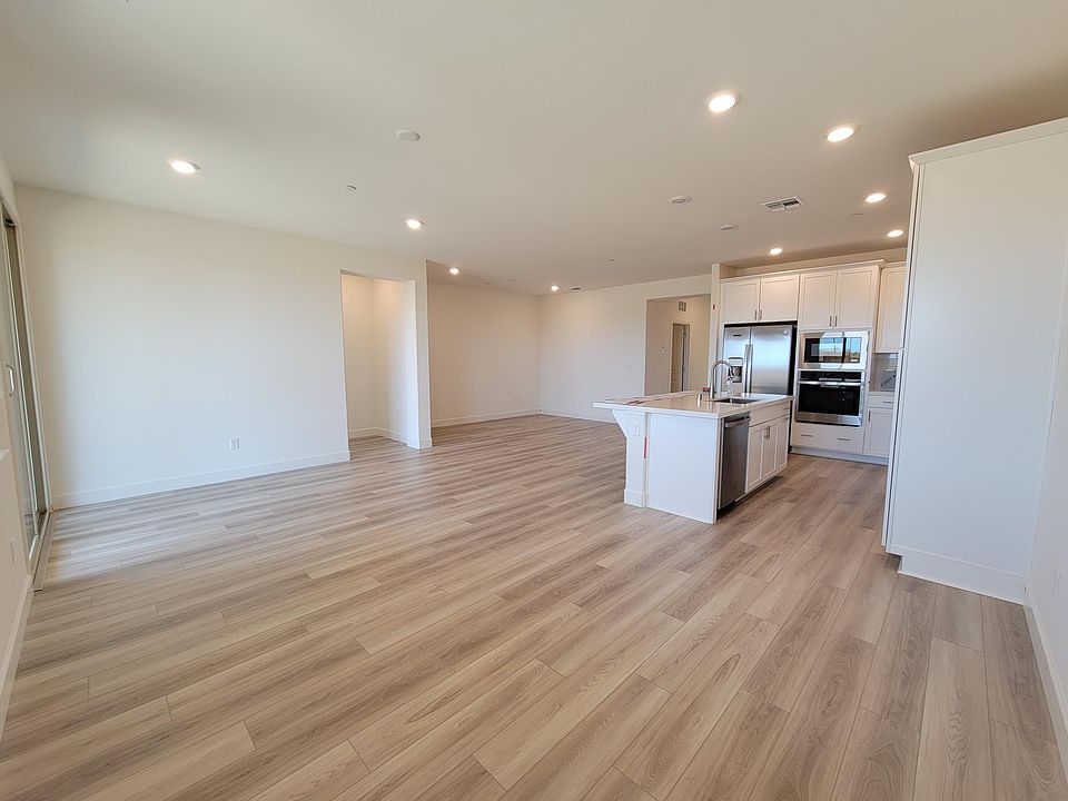 1st image of 7841 Nutmeg Ln