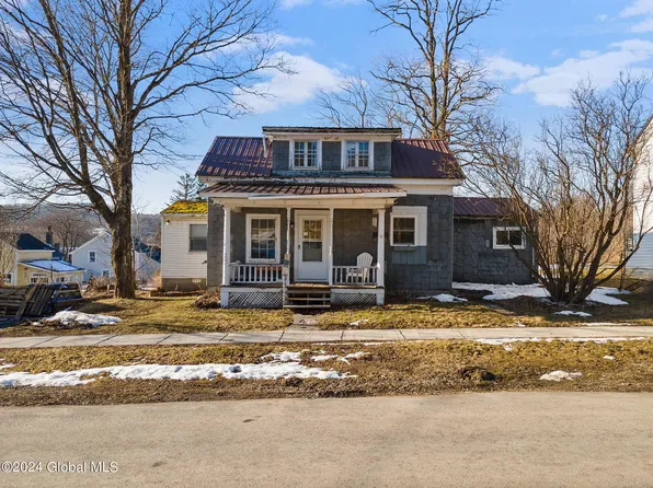 55 Montgomery Street, Cherry Valley, NY 13320