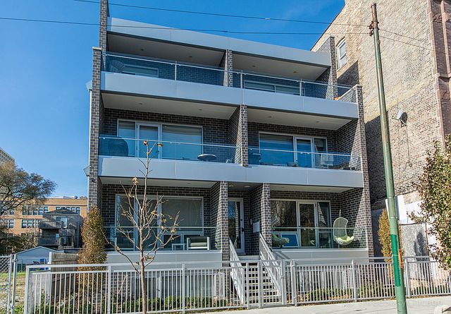1st image of 1218 N Noble St #1N