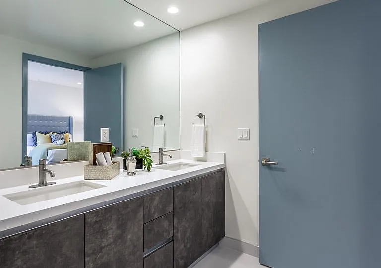 905 Wilcox Ave #Penthouse 2 — Photo 21